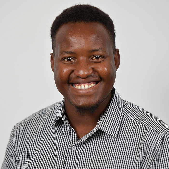 staff-sandile Our team 20